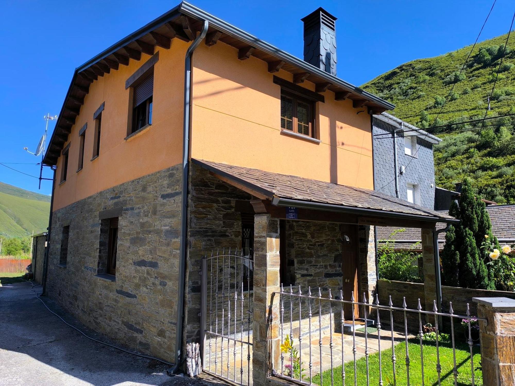 Casa Miravalles Fornela Guimara المظهر الخارجي الصورة